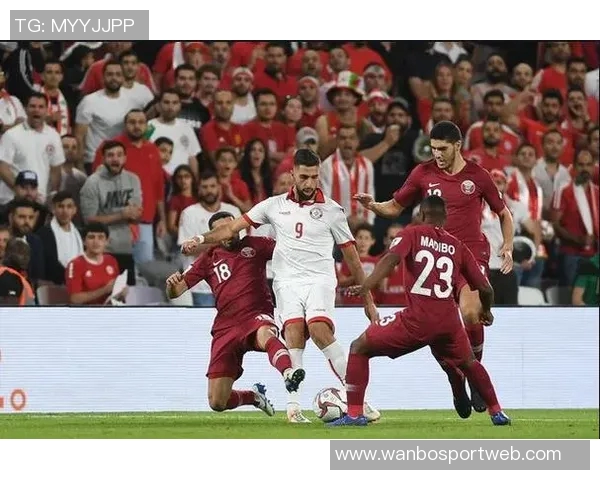 激烈对抗阿门与老六展开激烈搏斗双方互不相让引发冲突与争议 激烈对抗阿门与老六展开激烈搏斗双方互不相让引发冲突与争议