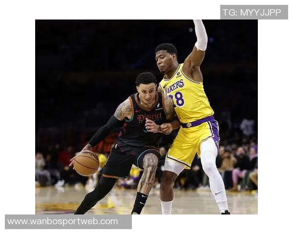 库兹马分享新赛季角色定位强调持球突破与传球选择的重要性