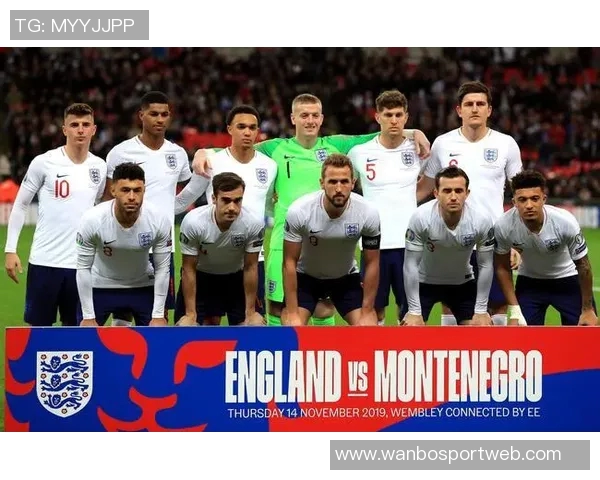 曼联小将谢伊莱西受邀英格兰队训练课展现潜力与成长